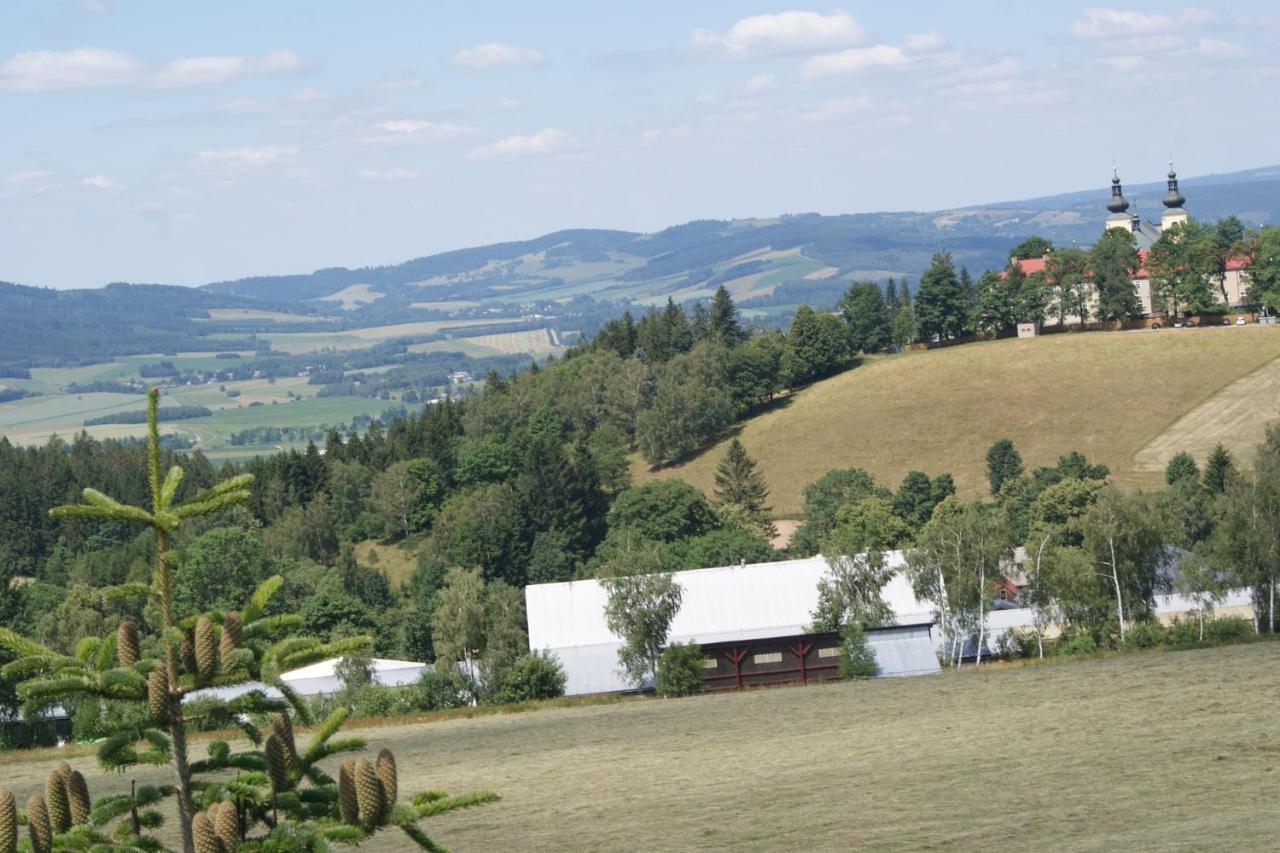 Hotel Kacenka Králíky Exteriör bild