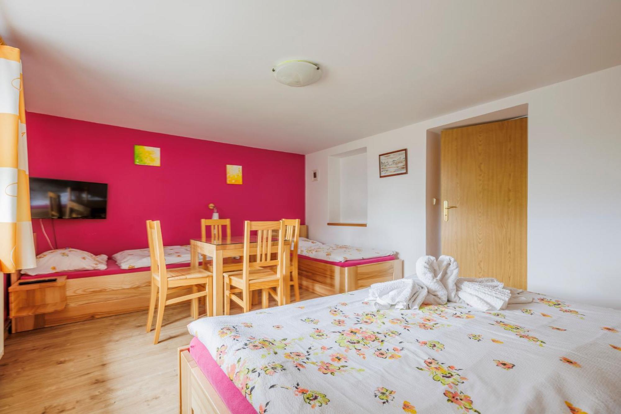 Hotel Kacenka Králíky Exteriör bild